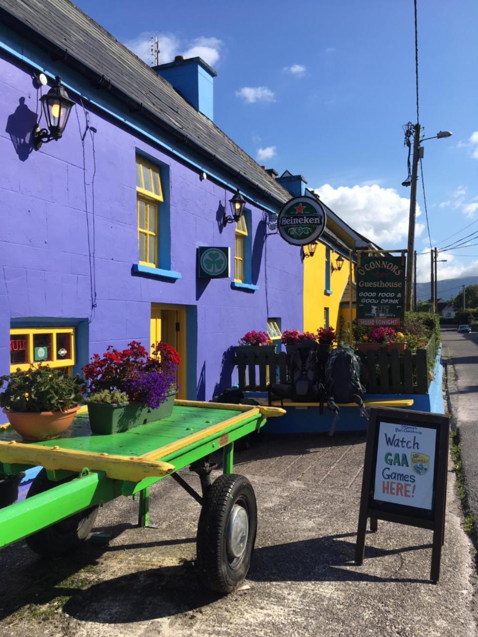 O'Connors Guesthouse Faha  Bagian luar foto