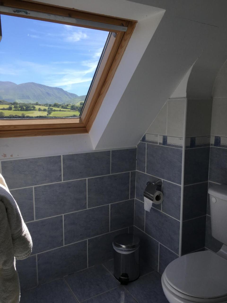 O'Connors Guesthouse Faha  Bagian luar foto