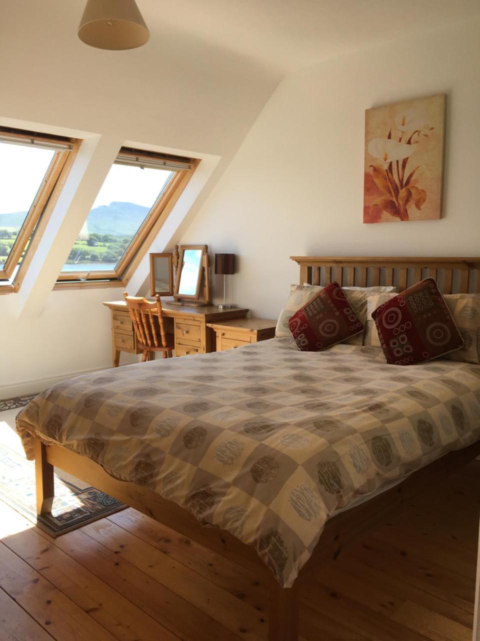 O'Connors Guesthouse Faha  Bagian luar foto