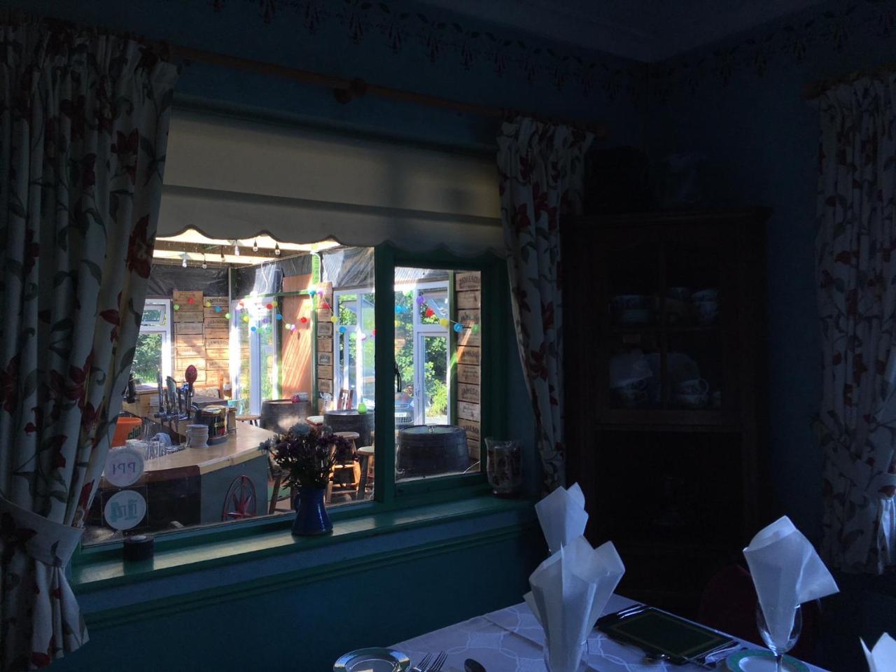 O'Connors Guesthouse Faha  Bagian luar foto