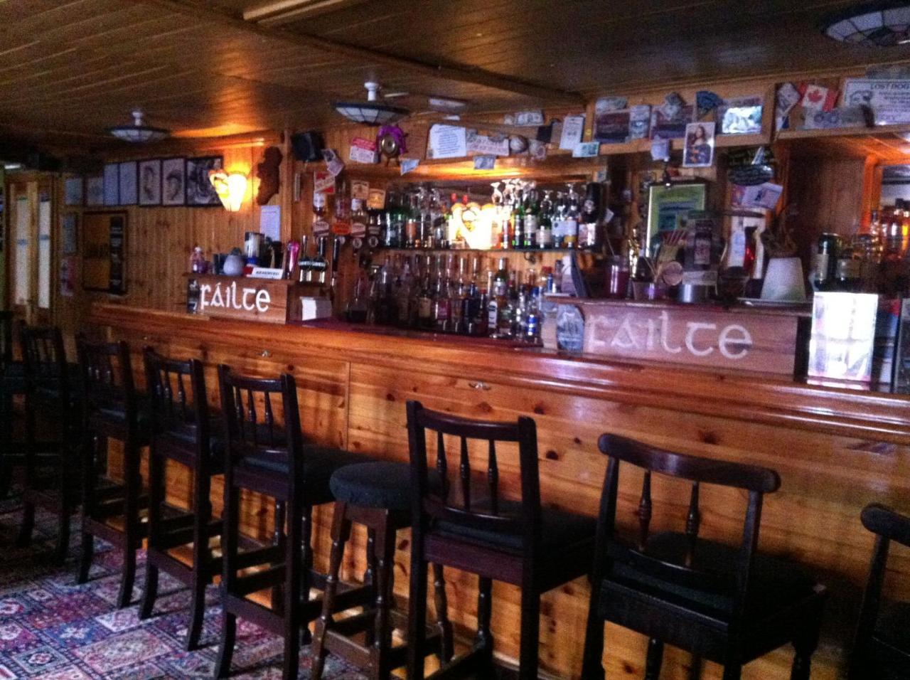 O'Connors Guesthouse Faha  Bagian luar foto
