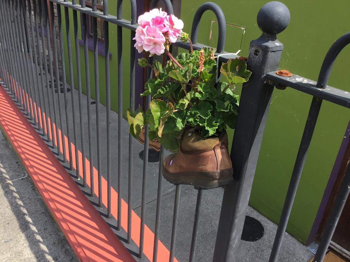 O'Connors Guesthouse Faha  Bagian luar foto
